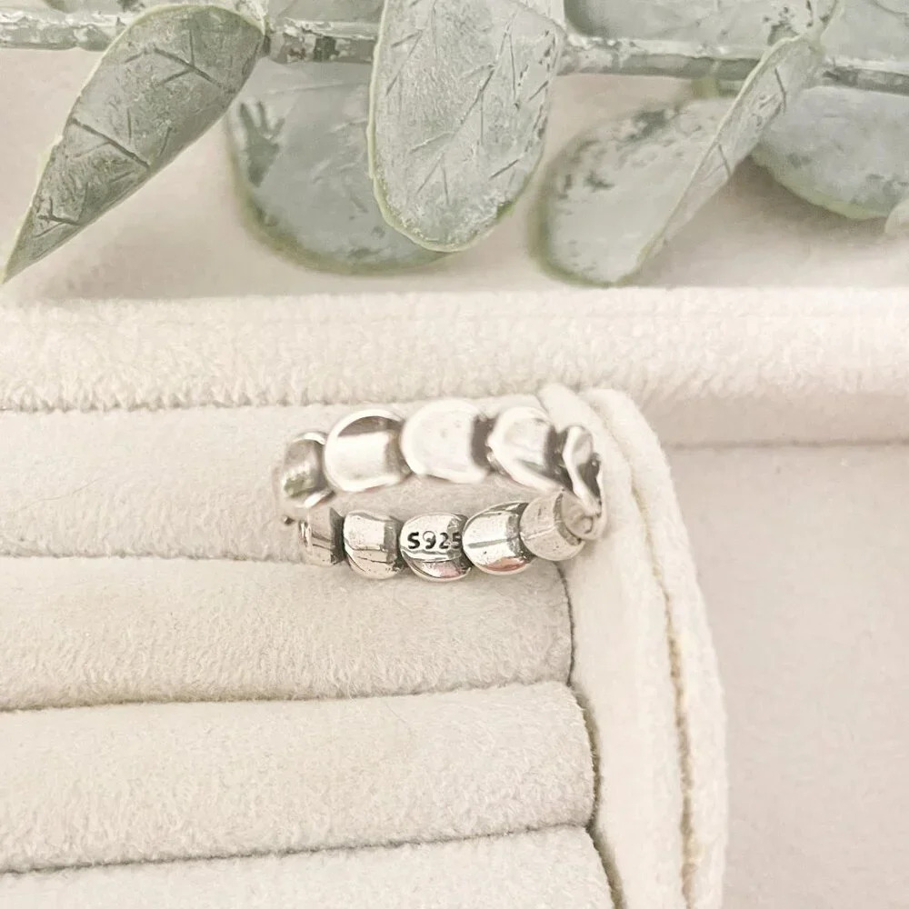 925 Sterling Silver Minimalist Ring Band Thin Ring Band Stackable Dainty Ring - Picture 8 of 8